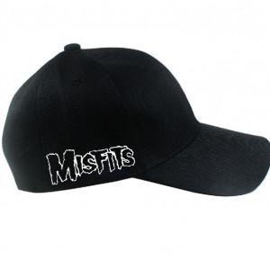 Шапка с козирка - Misfits - Img 2