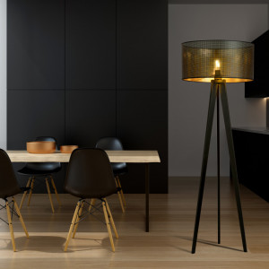 Lampadar negru, Lampadar forma dreapta, Lampa de podea negru, Lampadar modern, Lampadar living, Lampadar dormitor, Lampadar metal, Lampa de podea moderna, Lampadar modern living, Lampadar modern dormitor, Lampadar minimalist