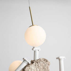 Pendul alama, Pendul metal, Pendul metal alama, Pendul iluminat insula, Pendul interior, Pendul interior culoare alama, Iluminat interior, Pendul masa, Iluminat masa dining, Pendul modern, Iluminat bucatarie, Pendul bucatarie, Pendul insula bucatarie
