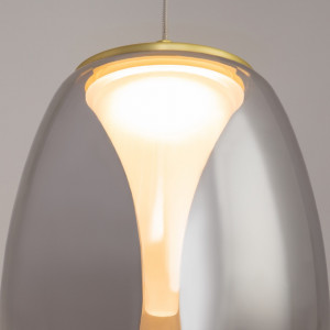 Pendul auriu, Pendul metal, Pendul metal auriu, Pendul iluminat insula, Pendul interior, Pendul interior culoare auriu, Iluminat interior, Pendul masa, Iluminat masa dining, Pendul modern, Iluminat bucatarie, Pendul bucatarie, Pendul insula bucatarie