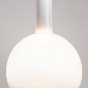Pendul alb, Pendul metal, Pendul metal alb, Pendul iluminat insula, Pendul interior, Pendul interior culoare alb, Iluminat interior, Pendul masa, Iluminat masa dining, Pendul modern, Iluminat bucatarie, Pendul bucatarie, Pendul insula bucatarie