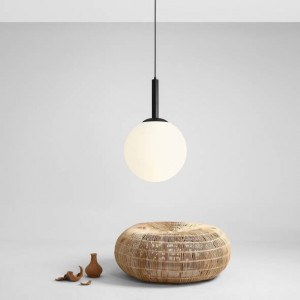 Pendul negru, Pendul metal, Pendul metal negru, Pendul iluminat insula, Pendul interior, Pendul interior culoare negru, Iluminat interior, Pendul masa, Iluminat masa dining, Pendul modern, Iluminat bucatarie, Pendul bucatarie, Pendul insula bucatarie