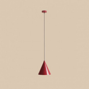 Pendul rosu, Pendul metal, Pendul metal rosu, Pendul iluminat insula, Pendul interior, Pendul interior culoare rosu, Iluminat interior, Pendul masa, Iluminat masa dining, Pendul modern, Iluminat bucatarie, Pendul bucatarie, Pendul insula bucatarie