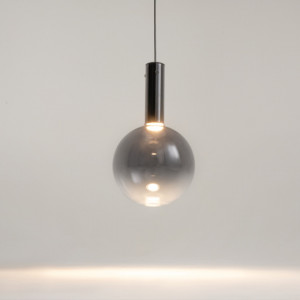 Pendul negru, Pendul metal, Pendul metal negru, Pendul iluminat insula, Pendul interior, Pendul interior culoare negru, Iluminat interior, Pendul masa, Iluminat masa dining, Pendul modern, Iluminat bucatarie, Pendul bucatarie, Pendul insula bucatarie