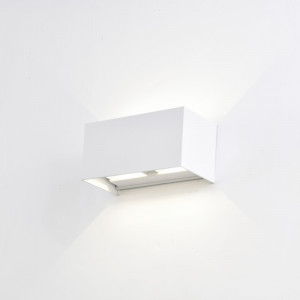 Aplica perete exterior, Aplica perete alba, Aplica alba, Aplica perete exterior alba, Iluminat exterior, Aplica perete terasa, Iluminat terasa, Aplica intrare exterior, Aplica de exterior pentru intrare, Iluminat intrare casa, Aplica perete exterior moder