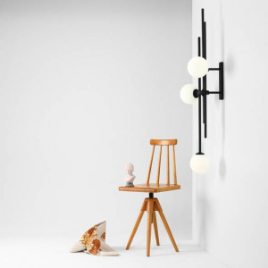 Aplica neagra, Aplica perete, Aplica dormitor neagra, Aplica perete lampa, Lampa de perete, Aplica dormitor, Iluminat interior, Aplica perete moderna, Aplica living, Aplica moderna dormitor, Aplica dormitor moderna, Aplica de perete living, Aplica de pere