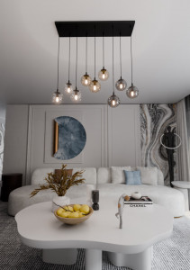 Lustra neagra, Lustra suspendata neagra, Lustra cu pendule, Lustra metal neagra, Lustra metal, Lustra moderna neagra, Lustra living, Lustra living neagra, Lustra moderna, Lustra dormitor, Lustra dormitor neagra, Lustra bucatarie, Lustra din metal, Lustra 