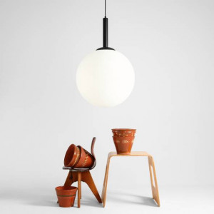 Pendul negru, Pendul metal, Pendul metal negru, Pendul iluminat insula, Pendul interior, Pendul interior culoare negru, Iluminat interior, Pendul masa, Iluminat masa dining, Pendul modern, Iluminat bucatarie, Pendul bucatarie, Pendul insula bucatarie