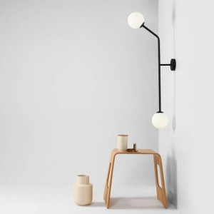 Aplica neagra, Aplica perete, Aplica dormitor neagra, Aplica perete lampa, Lampa de perete, Aplica dormitor, Iluminat interior, Aplica perete moderna, Aplica living, Aplica moderna dormitor, Aplica dormitor moderna, Aplica de perete living, Aplica de pere