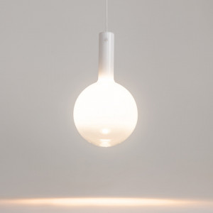 Pendul alb, Pendul metal, Pendul metal alb, Pendul iluminat insula, Pendul interior, Pendul interior culoare alb, Iluminat interior, Pendul masa, Iluminat masa dining, Pendul modern, Iluminat bucatarie, Pendul bucatarie, Pendul insula bucatarie