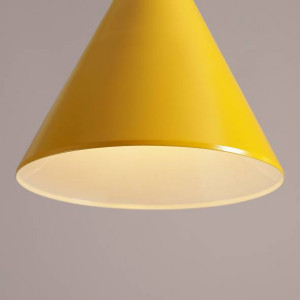 Pendul galben, Pendul metal, Pendul metal galben, Pendul iluminat insula, Pendul interior, Pendul interior culoare galben, Iluminat interior, Pendul masa, Iluminat masa dining, Pendul modern, Iluminat bucatarie, Pendul bucatarie, Pendul insula bucatarie