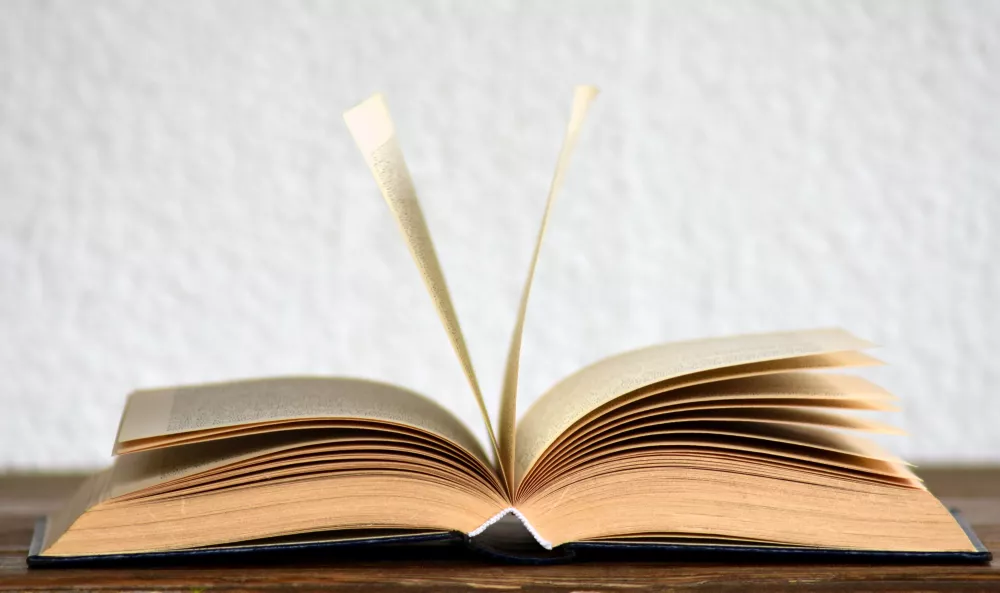 De ce sunt atât de importante cărțile și lectura?