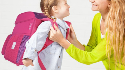 9 ponturi pentru alegerea ghiozdanului perfect și folosirea lui corectă