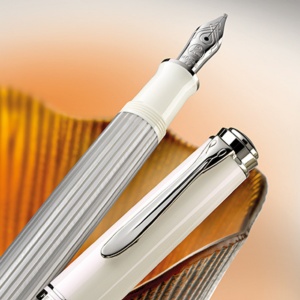 Stilou Souverän® Silver White M405, penita F aur 14k, accesorii placate paladiu - Img 2