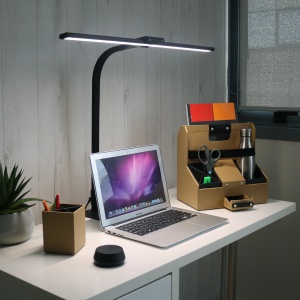 Lampa Unilux LED Strata Base pentru birou, cap 66cm pentru amplitudine iluminare, telecomanda wireless, comutator tactil, functie memorie, functie timer, port USB, culoare negru - Img 1