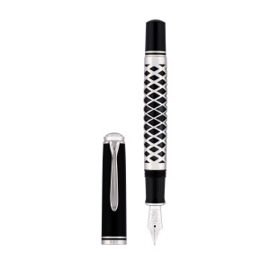 Stilou Editie Speciala Metal Sleeve Souverän® M805, penita M aur 18k, manson argint prelucrat cu laser - Img 7