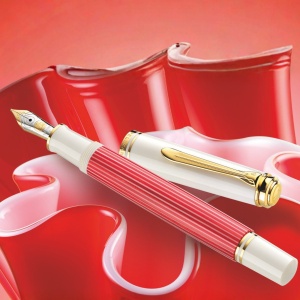 Stilou Editie Speciala Red White Souverän® M600, penita F din aur 14k, accesorii aur 24k - Img 2
