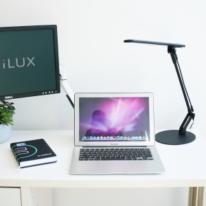 Lampa Unilux LED Rumba pentru birou, difuzie larga a luminii, reglabila in doua puncte, intrerupator ON/OFF pe cablu, culoare negru - Img 1