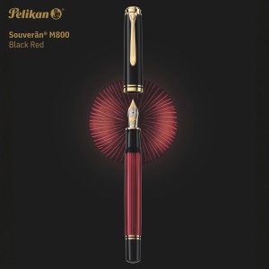 Stilou Souverän® Black Red M800, penita M aur 18k, accesorii placate aur 24k