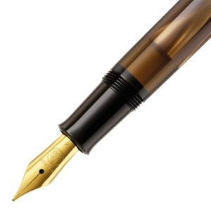 Stilou Classic Brown Marbled M200, penita F aur 24k, accesorii placate aur 24k - Img 4