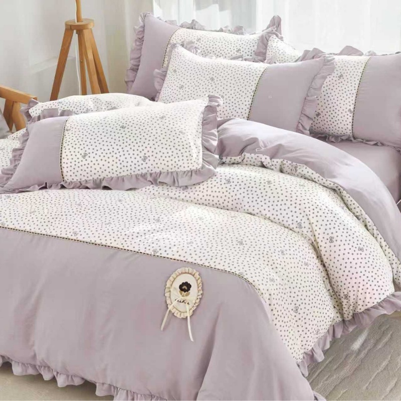 Lenjerie Finet cu Broderie si Volanase, 4 Piese Melor Lavender