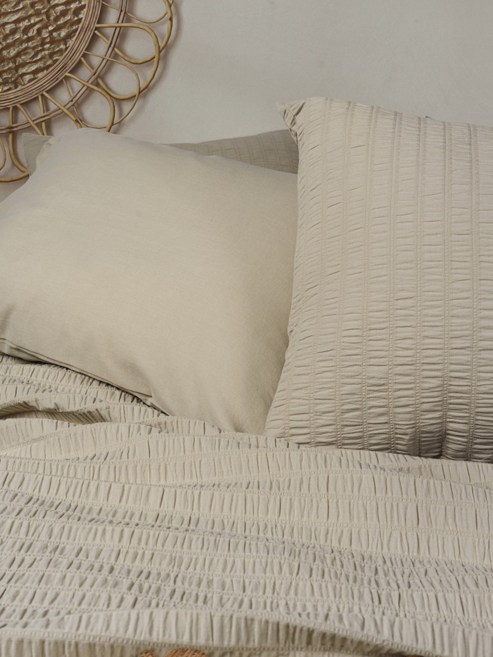 Lenjerie de pat dublu Model Sungai Beige - 1 | YEO
