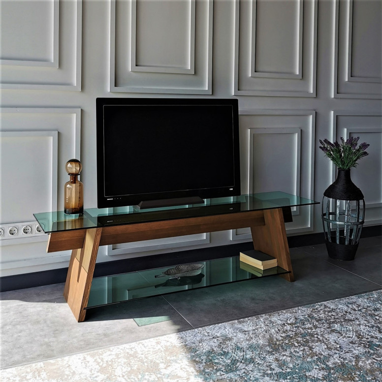 Comoda TV Salvador, Model TV202, 158x45x40 cm, Stejar