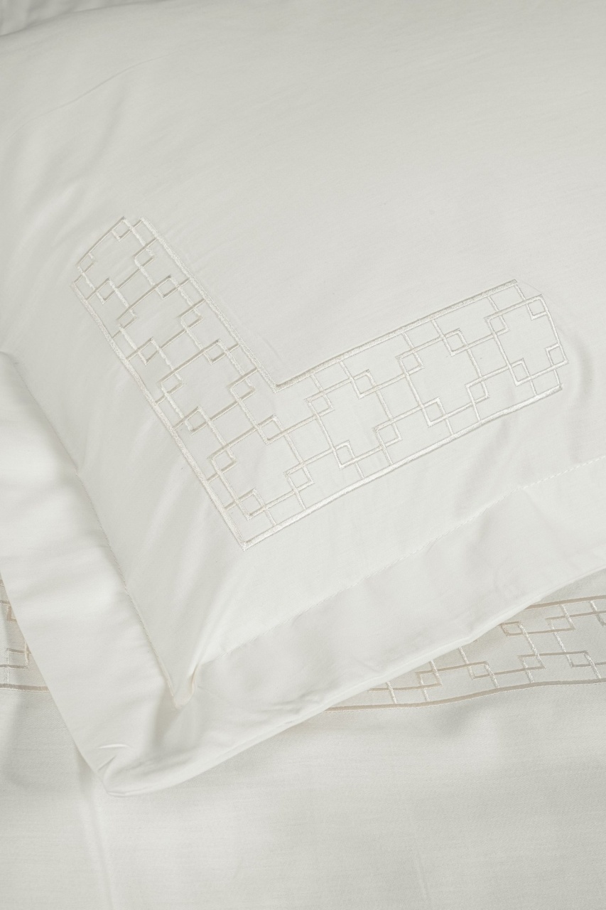 Lenjerie de pat dublu, Bumbac 100% Satinat Model Luxe Ecru - 2 | YEO