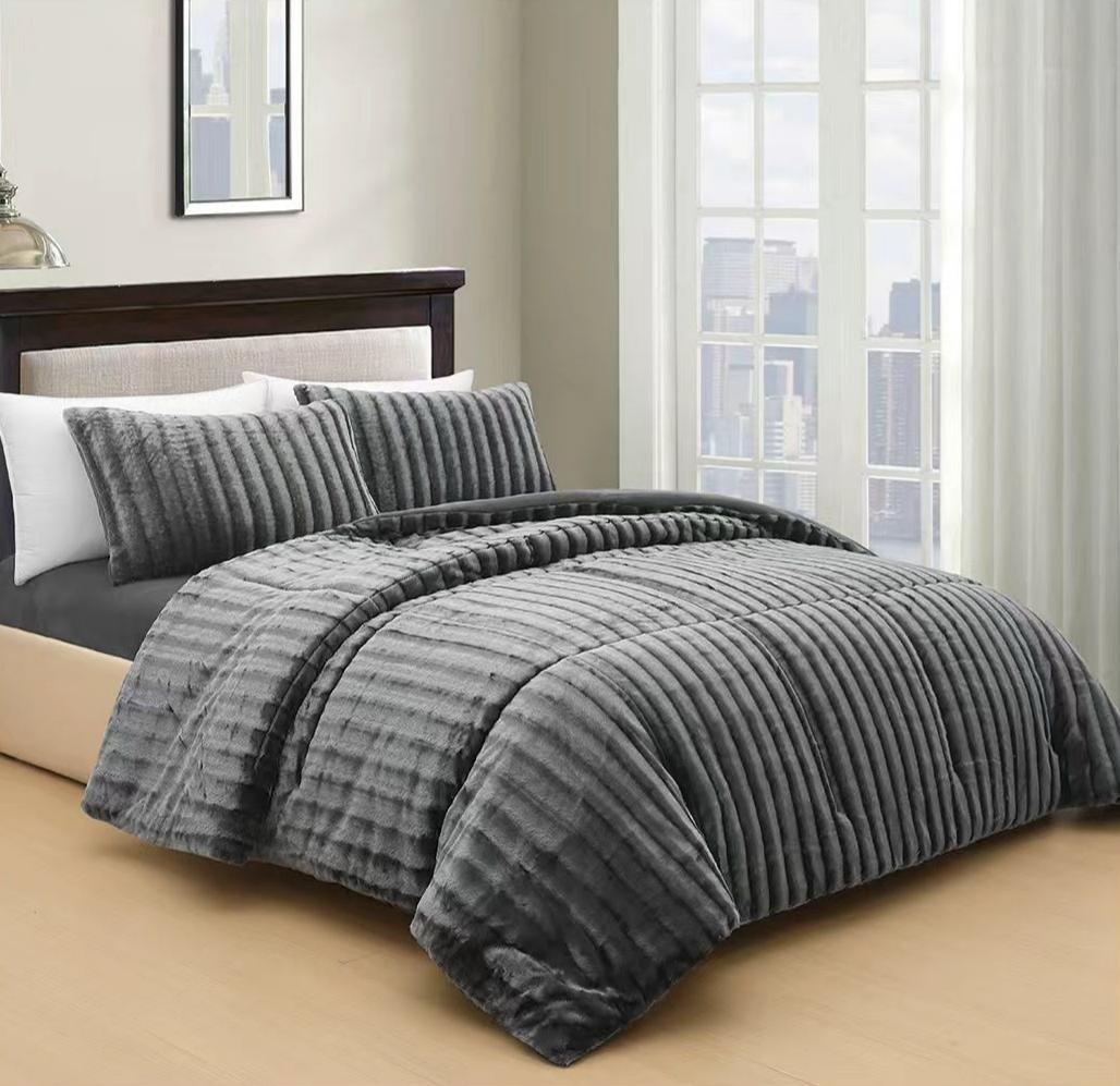 Set de pat Cocolino Veloura V4, 4 piese, pilotă de iarnă cu textură striată 3D, cearșaf cu elastic 180 × 200 cm