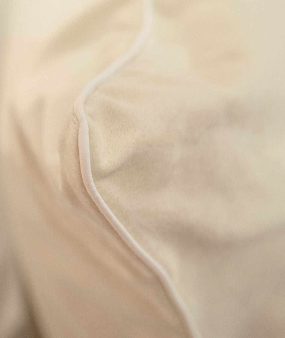 Lenjerie de pat dublu Model Linda Cream - 4 | YEO
