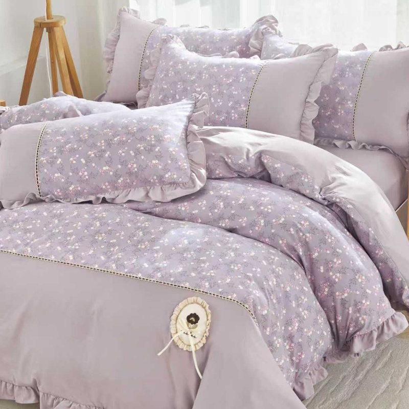 Lenjerie Finet cu Broderie si Volanase, 4 Piese Melor Lila