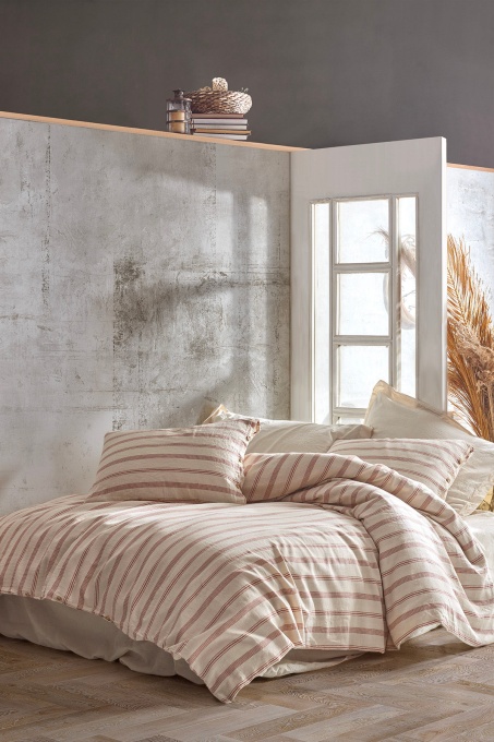 Lenjerie de pat dublu Model Solaris Tile Red