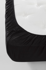 Cearsaf cu elastic si fete de perna Model Düzboya Black - Img 4