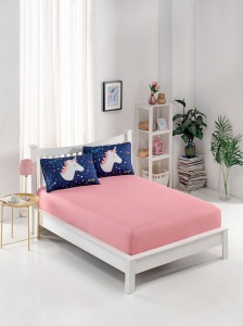 Cerasaf de pat cu elastic si fete de perna Model Magic Unicorn