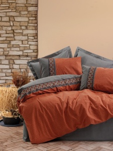 Lenjerie de pat dublu Model Tamaya Tile Red