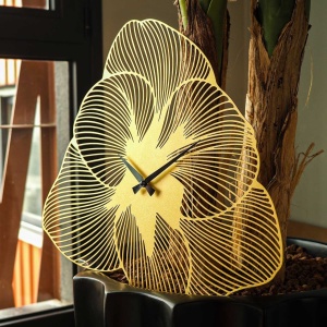 Ceas de perete decorativ din metal Azalea Auriu 70x70 cm - Img 3
