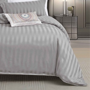 Lenjerie cu elastic 140x200 cm, Damasc, Atlas V6 Gri Deschis (Finet) - Img 2