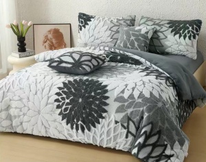 Lenjerie de pat Cocolino 6 piese, model floral embosat, cearșaf cu elastic 180 × 200 cm, Dahlia V7