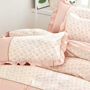 Lenjerie Finet cu Broderie si Volanase, 4 Piese Melor Peach - Img 2