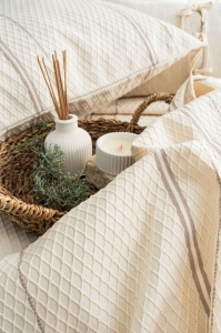 Set Cuvertura Pique Model Ruby Beige - Img 2