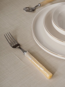 Fata de Masa Model Plain 220 Beige - Img 3