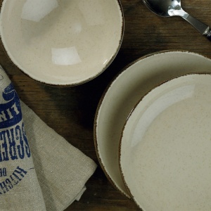 Set farfurii servire, 24 bucati TradeShow Maro 25x25x3 cm - Img 5