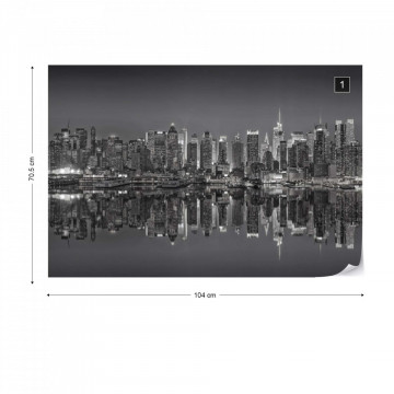 New York – Reflexie în Apă, Alb-Negru - Img 1