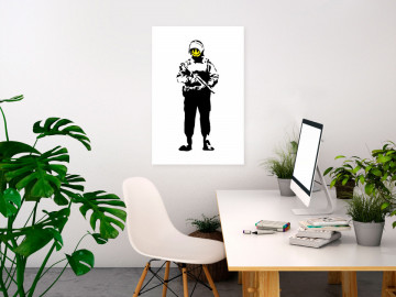Tablou - Smiling Policeman (1 Part) Vertical - Img 1