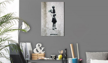 Tablou - Bomb Hugger by Banksy - Img 4