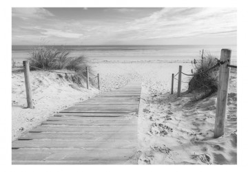 Fototapet - On the beach - black and white - Img 2
