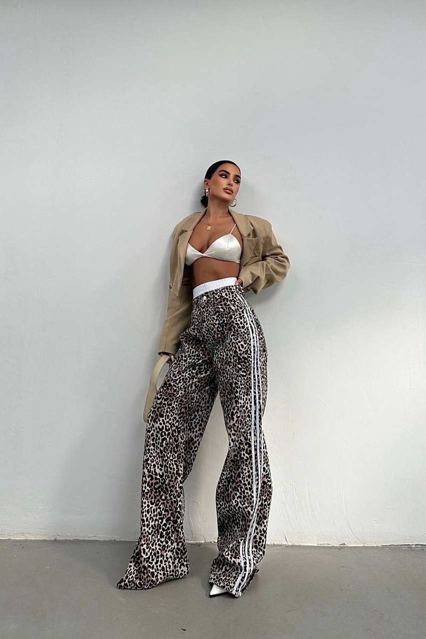 Стандартни дънки Животински печат (Animal Print) Monica