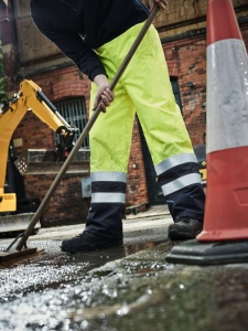 HI VIS INSULATED OVERTROUSER - Img 3