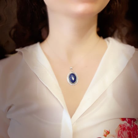 Pandantiv de argint cu lapis lazuli