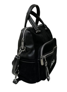 Material:piele ecologica si piele intoarsa naturala  Functie:rucsac-geanta  Dimensiuni:28x29x14             Culoare: negru                    Compartimente: 1 principal ,7 buzunare     Rucsac Velina V.Fabbiano